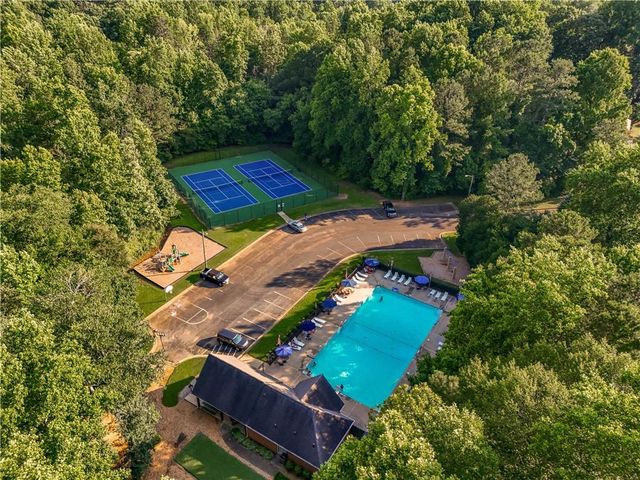 458 Coolsprings Trail, Woodstock, GA 30188