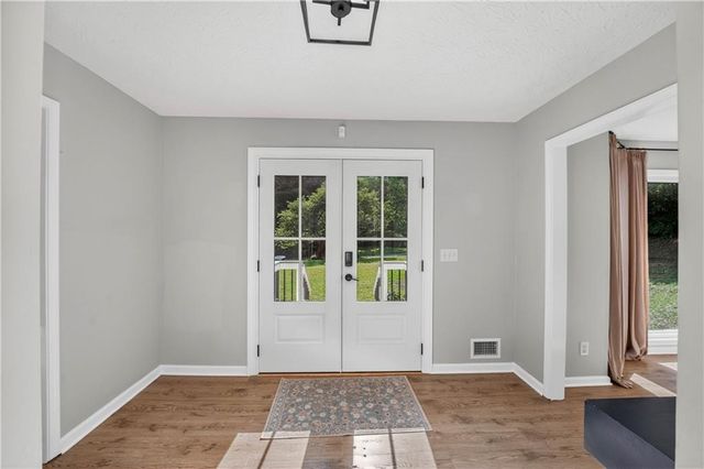 458 Coolsprings Trail, Woodstock, GA 30188
