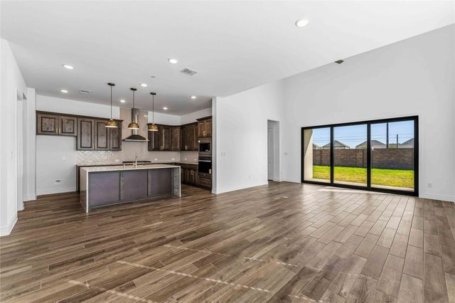 3710 Highcliffe Drive, Katy, TX 77493