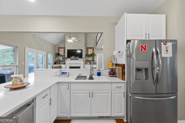 1305 Chester Place, Mcdonough, GA 30252