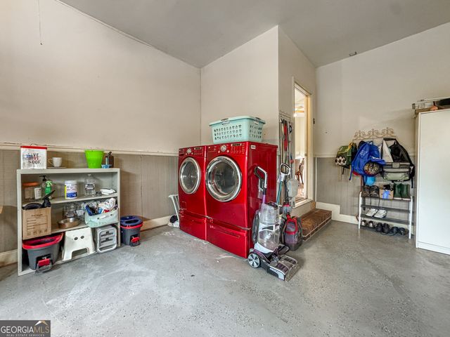 1305 Chester Place, Mcdonough, GA 30252