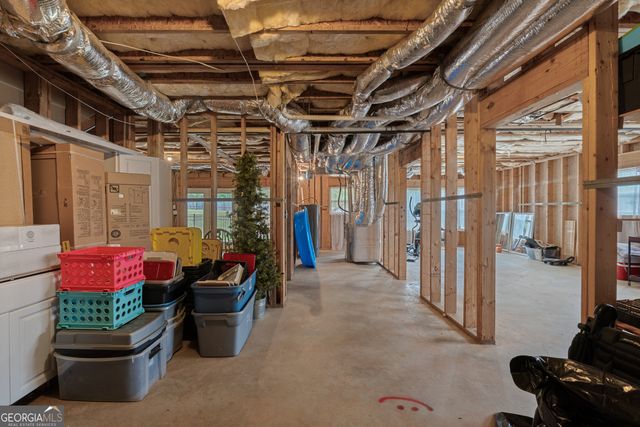 1305 Chester Place, Mcdonough, GA 30252