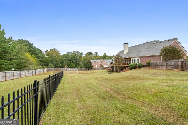 1305 Chester Place, Mcdonough, GA 30252