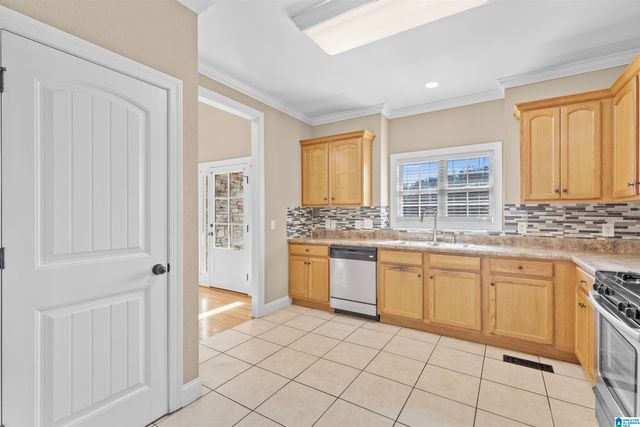 5105 MARIE CIRCLE, Birmingham, AL 35215