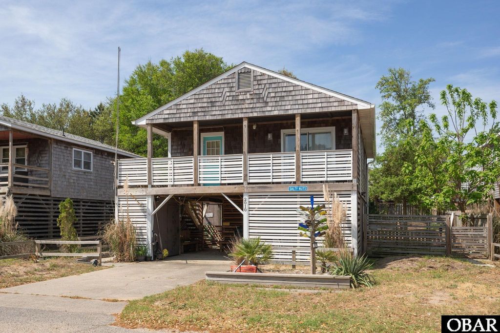Image 1 of property listing at 2010 Yorktown Street Lot 1357, Kill Devil Hills, NC 27948