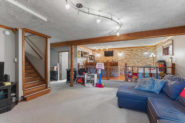 261 CONNIE DRIVE, West Bend, WI 53090