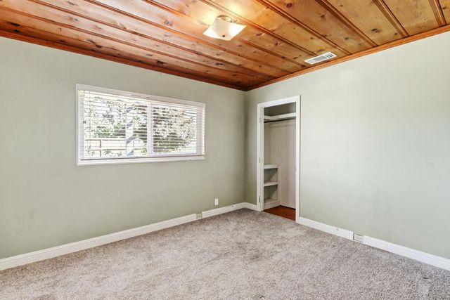 2740 El Caprice Dr, Rancho Cordova, CA 95670