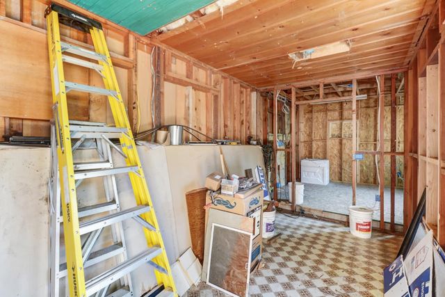 2740 El Caprice Dr, Rancho Cordova, CA 95670