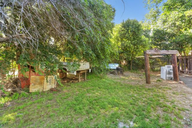 2740 El Caprice Dr, Rancho Cordova, CA 95670
