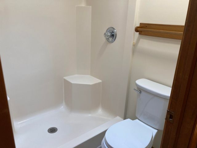 606 Kemp Court, Gladwin, MI 48624