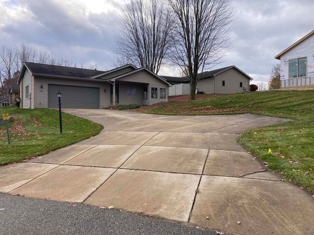 606 Kemp Court, Gladwin, MI 48624