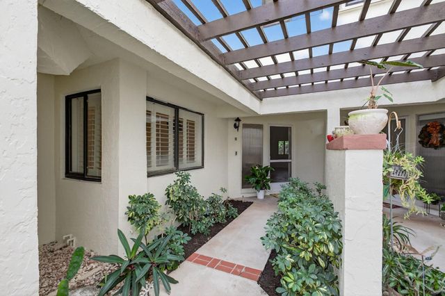 102 Sea Oats Drive B, Juno Beach, FL 33408