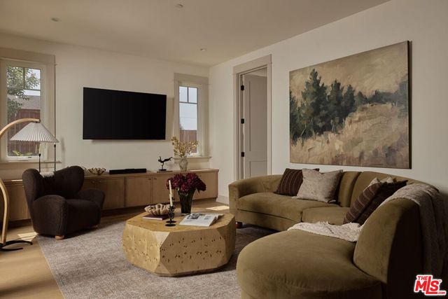 539 Punahou Street, Altadena, CA 91001