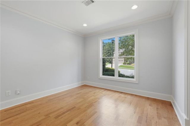 1335 Whisper Cove Drive, Buford, GA 30518