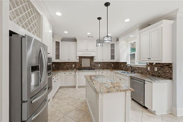1335 Whisper Cove Drive, Buford, GA 30518
