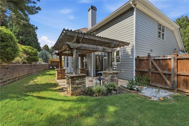 1335 Whisper Cove Drive, Buford, GA 30518