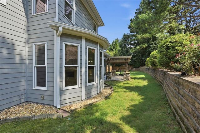 1335 Whisper Cove Drive, Buford, GA 30518
