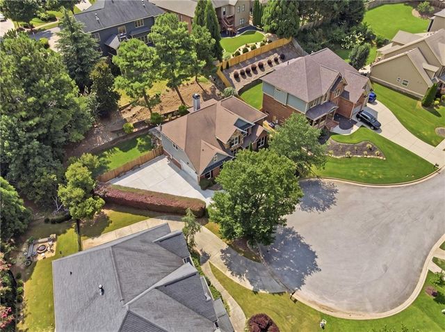 1335 Whisper Cove Drive, Buford, GA 30518