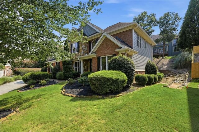 1335 Whisper Cove Drive, Buford, GA 30518