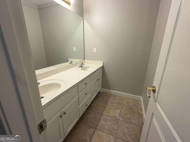 1105 River Green Court, Mcdonough, GA 30252