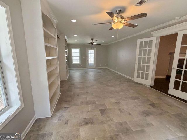 1105 River Green Court, Mcdonough, GA 30252