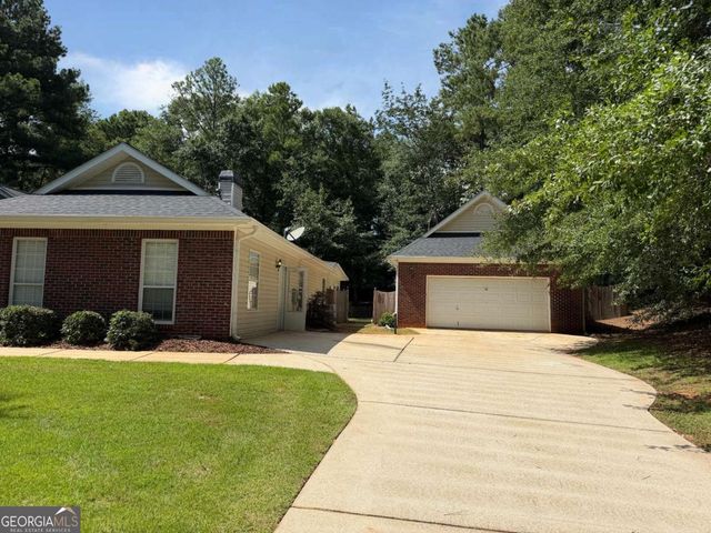 1105 River Green Court, Mcdonough, GA 30252