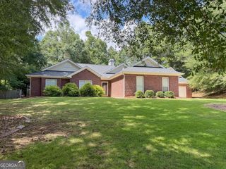 1105 River Green Court, Mcdonough, GA 30252