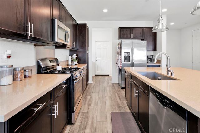 28470 Wild Rose Lane, Highland, CA 92346