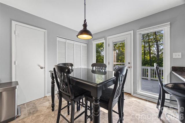 7142 Forest Hills Drive, Denver, NC 28037