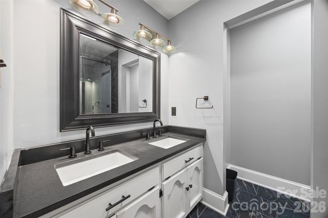 7142 Forest Hills Drive, Denver, NC 28037