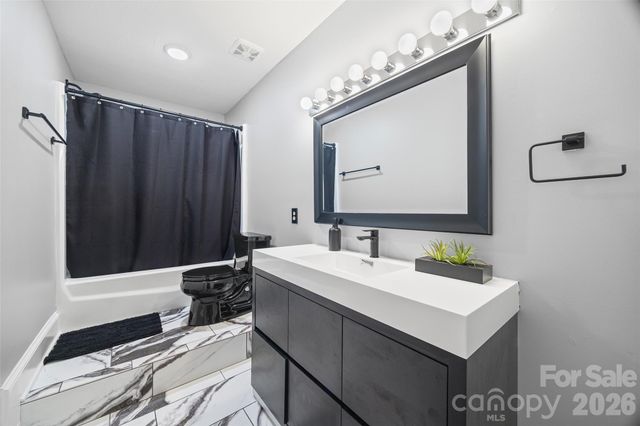 7142 Forest Hills Drive, Denver, NC 28037