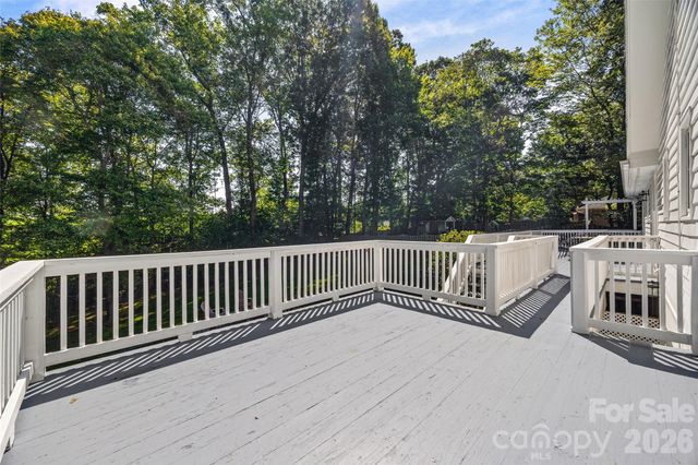 7142 Forest Hills Drive, Denver, NC 28037