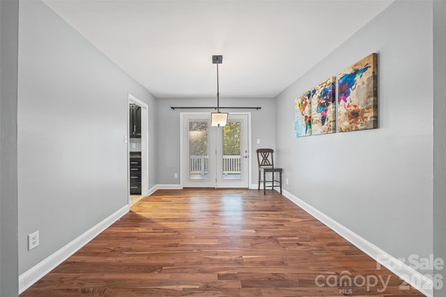 7142 Forest Hills Drive, Denver, NC 28037