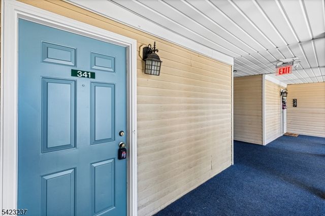 341 Silvia St, Ewing Twp., NJ 08628