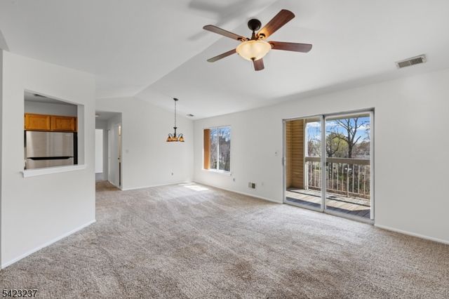 341 Silvia St, Ewing Twp., NJ 08628