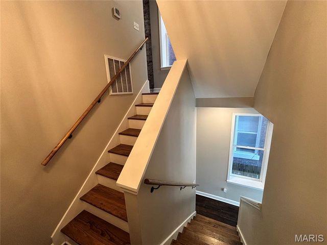 2253 Indiana Avenue, St Louis, MO 63104