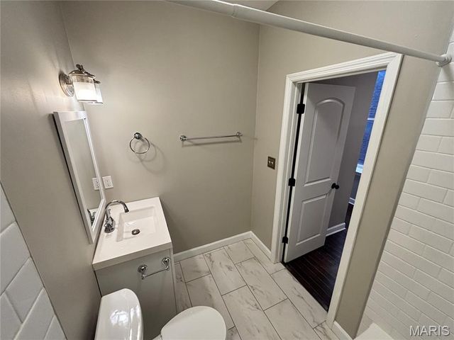 2253 Indiana Avenue, St Louis, MO 63104