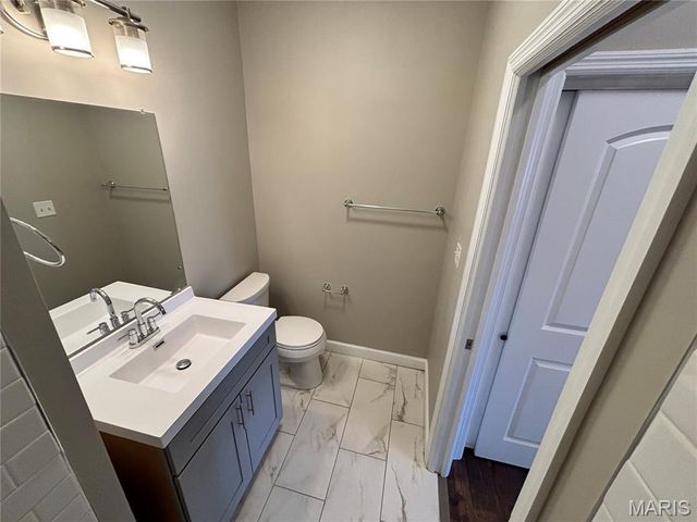 2253 Indiana Avenue, St Louis, MO 63104