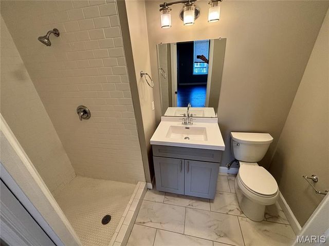 2253 Indiana Avenue, St Louis, MO 63104