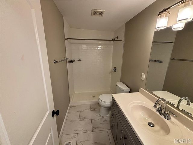 2253 Indiana Avenue, St Louis, MO 63104