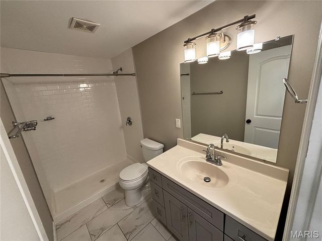 2253 Indiana Avenue, St Louis, MO 63104