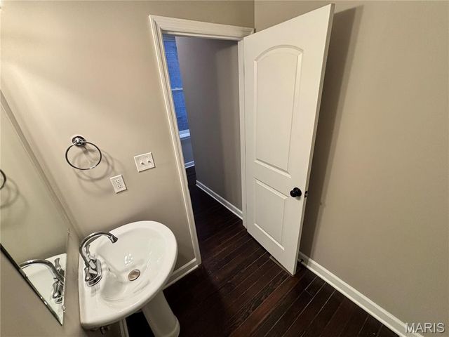 2253 Indiana Avenue, St Louis, MO 63104