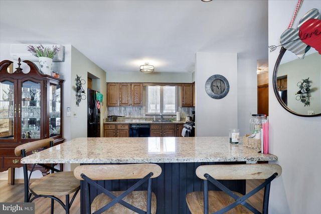 157 SELIG RD, Pocono Lake, PA 18347