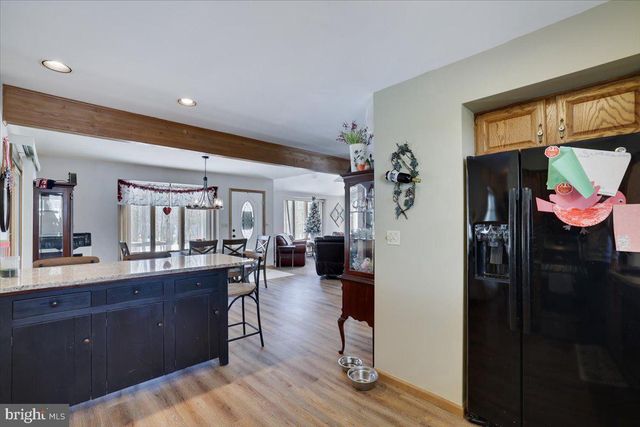 157 SELIG RD, Pocono Lake, PA 18347