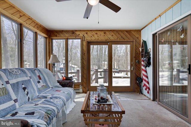 157 SELIG RD, Pocono Lake, PA 18347