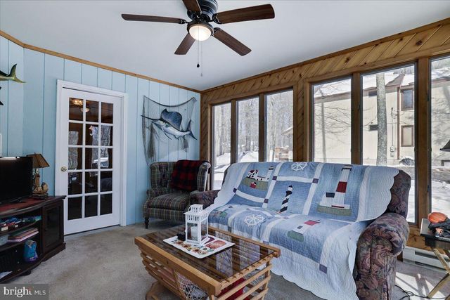 157 SELIG RD, Pocono Lake, PA 18347