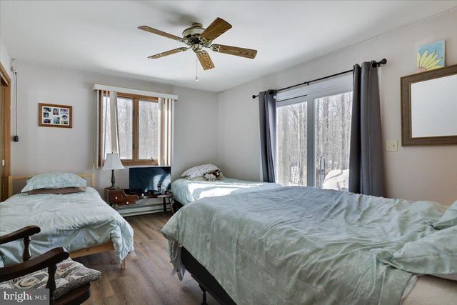 157 SELIG RD, Pocono Lake, PA 18347