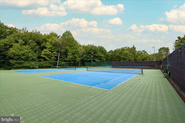 157 SELIG RD, Pocono Lake, PA 18347