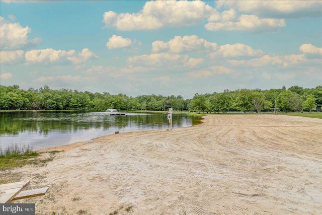 157 SELIG RD, Pocono Lake, PA 18347