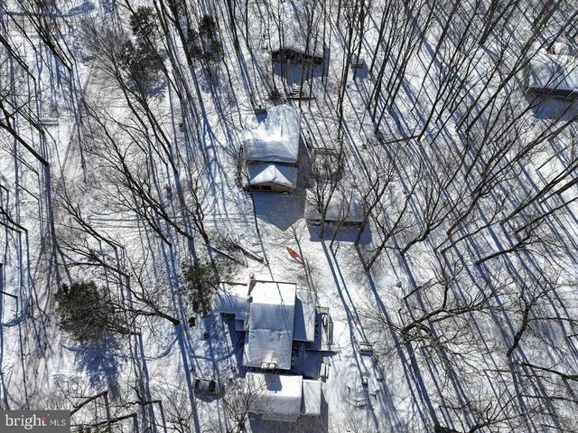 157 SELIG RD, Pocono Lake, PA 18347